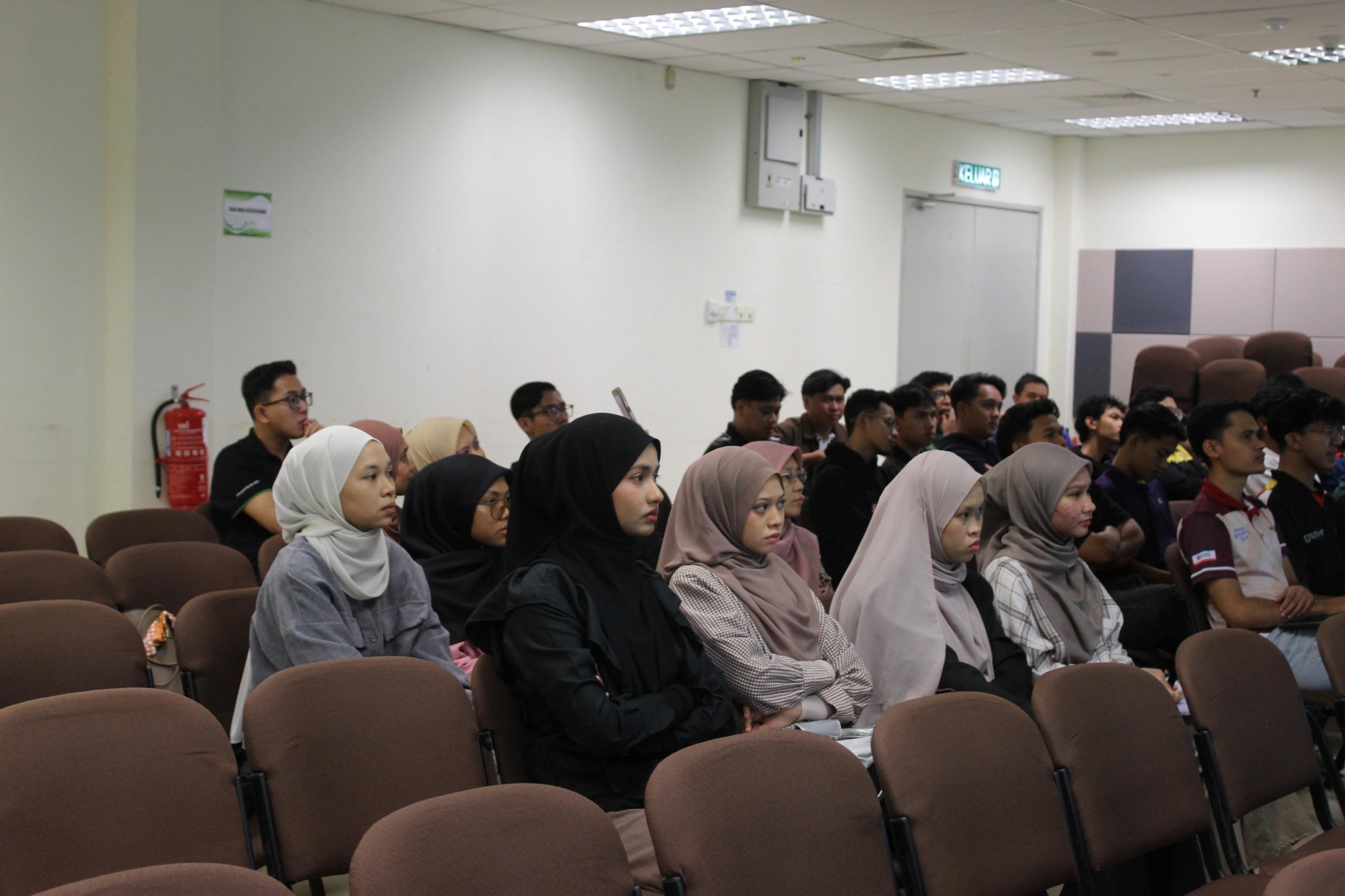 KuliahIndustri 7.jpeg